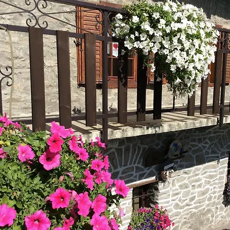 Bed & Breakfast La Vieille Meison De Pappa Sarre