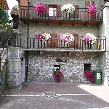 Bed & Breakfast La Vieille Meison De Pappa