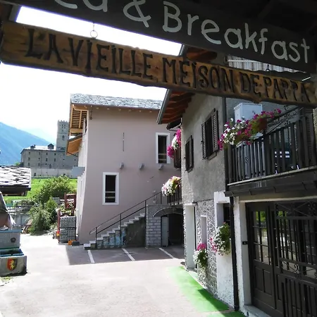 La Vieille Meison De Pappa Bed & Breakfast Sarre